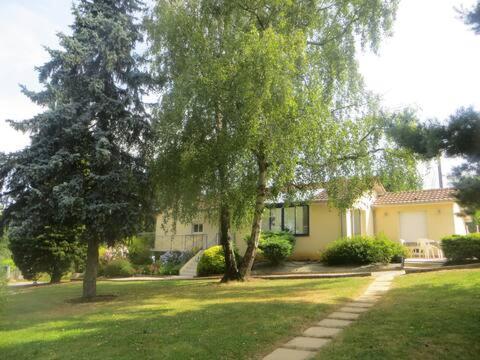 Les Acacias, Брондау  La Milesse 