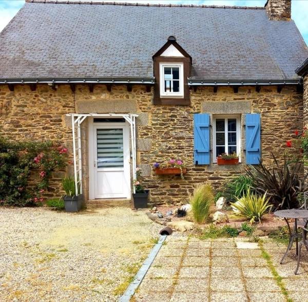 Cottage Lavandes et Cottages Roses, Брондау  Crédin 