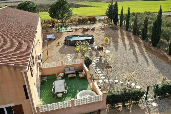 -Villa vigneronne moderne piscine et jaccuzi, Брондау  Saint-Jean-de-Fos Hérault