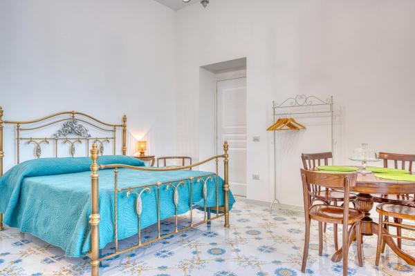 Villa Desiderio Lumina Suites eleganti camere con bagno privato vicino Pompei, Брондау  Angri Campania