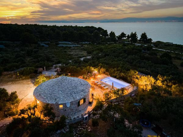 House Villa Getaway, Брондау  Mirce Brac Island