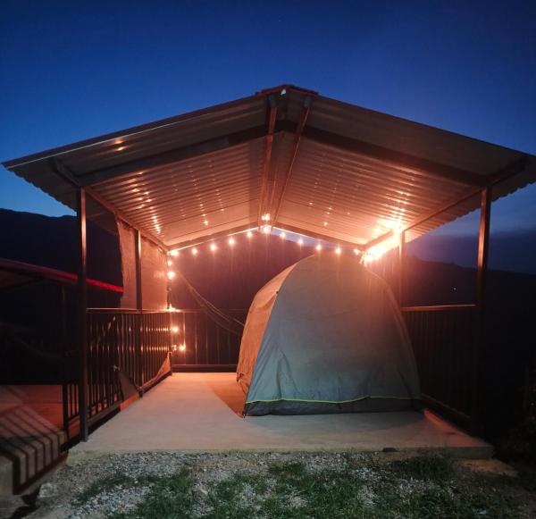 Camping vista hermosa, Брондау  Macanal 