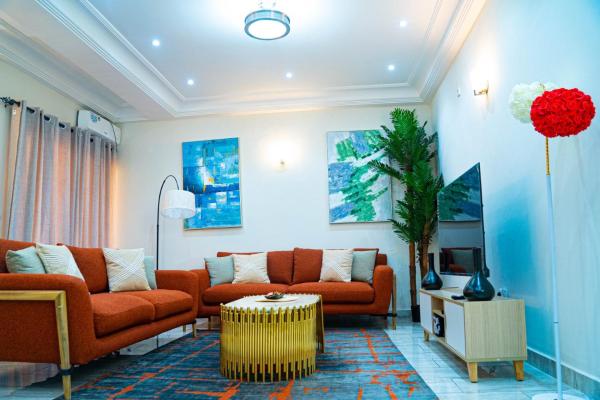 Modern Chic Apart, Брондау  Kofa Cameroon