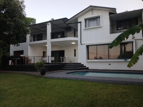 Princess Spa & Lodge, Брондау  Pretoria Претория