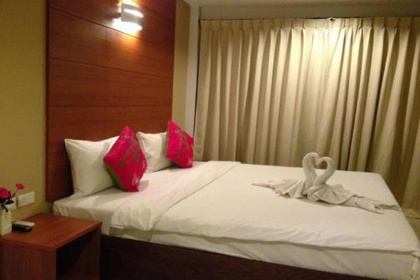 โรงแรมราวดี นครศรีธรรมราช, Брондау  Nakhon Si Thammarat South Thailand