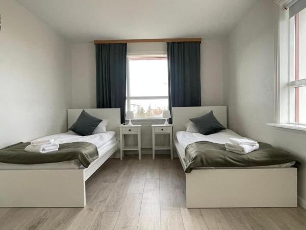 IQ apartments 3, Брондау  Ytri-Njarðvík 
