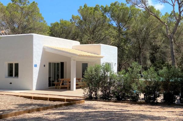 Can Valonsadero, Villa con Piscina, Брондау  Es Calo Formentera