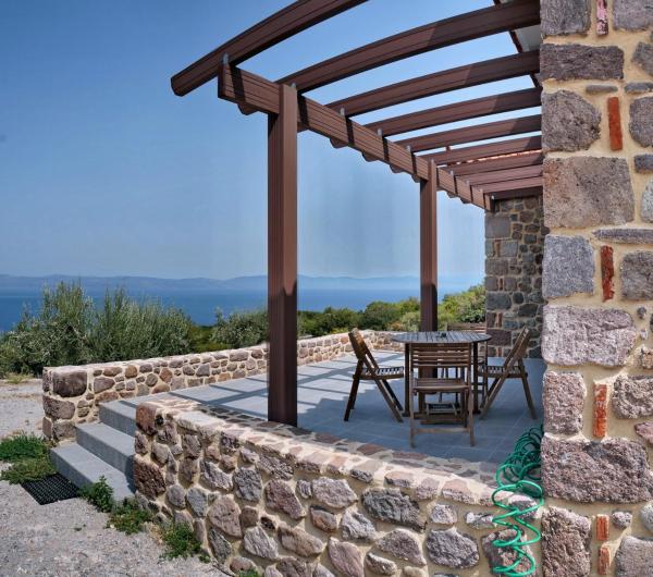 Ktima Kiourelioti, Брондау  Skála Sykaminéas Mytilene